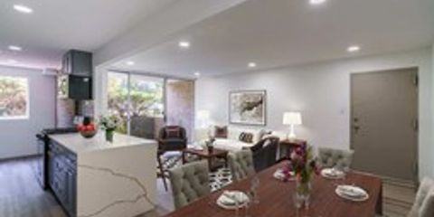 Springhill Dr
